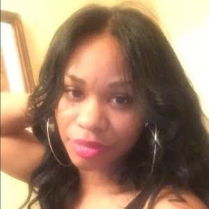 Meet your Posher, Lanesha