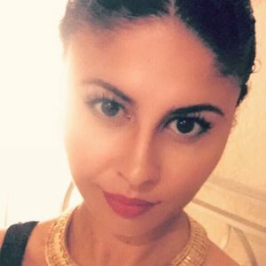 Meet your Posher, Dana