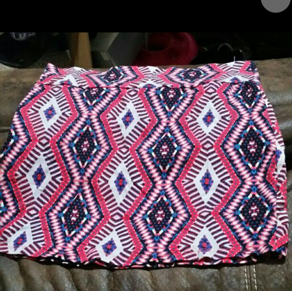 Spring Cleaning!!!!! Bandage skirt