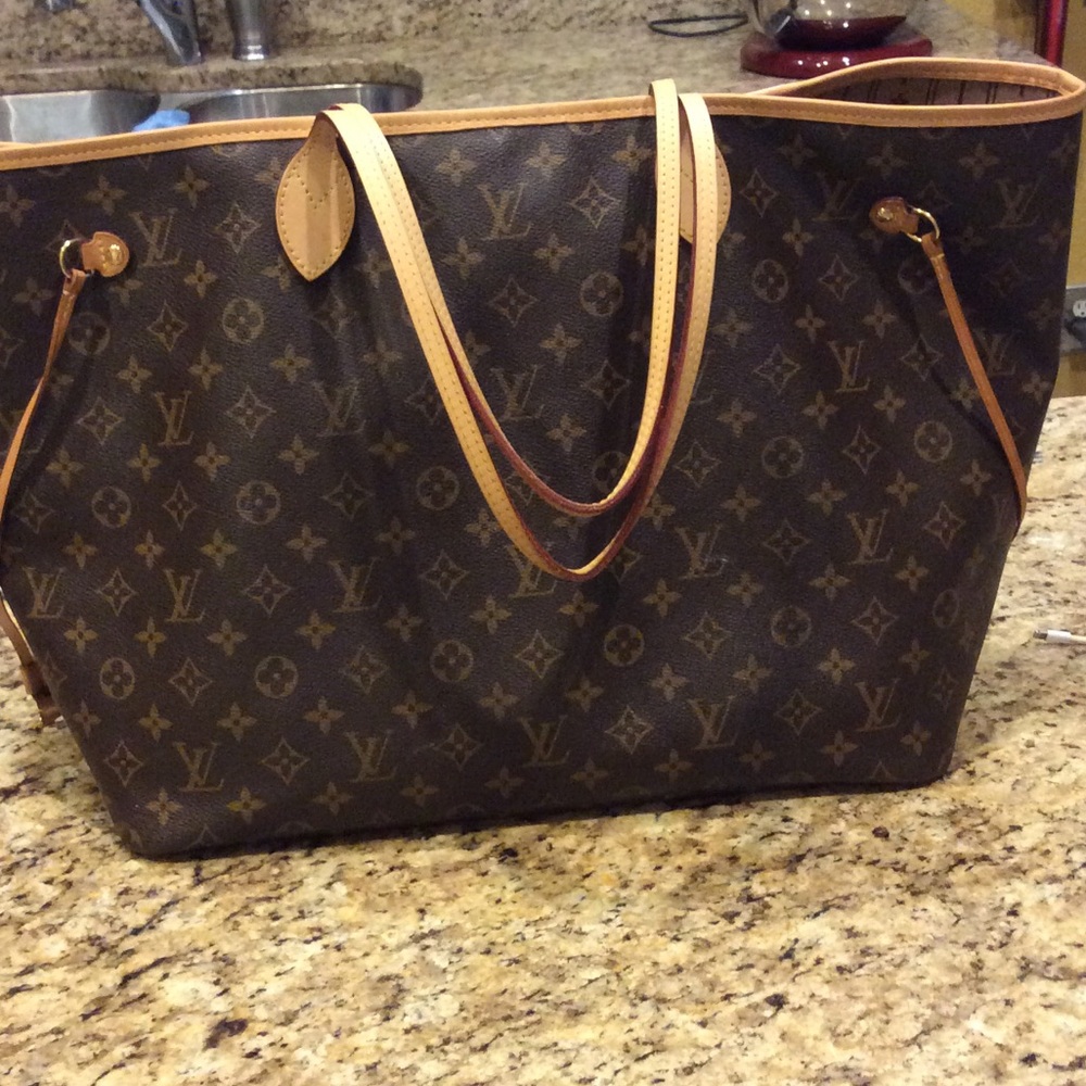 Authentic LV Neverfull GM