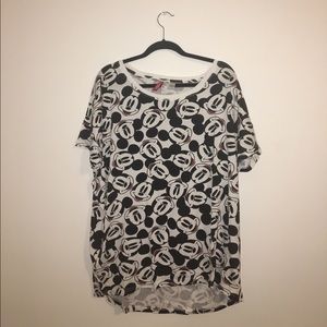 Hmm oversized women's tee. Size L