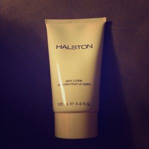 Halston lotion