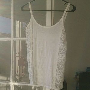 A&F tank top with lace on sides S