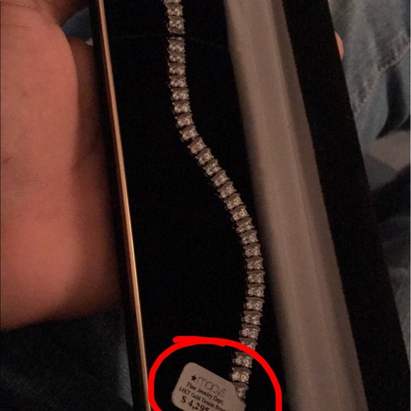 Diamond ring and gold tennis bracelet - Picture 2 of 2