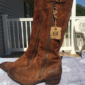 Women's Born Poly Distressed Riding Boot Size 11