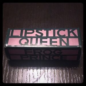 Lipstick Queen Frog Prince self adjusting lipstick