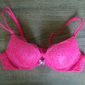 VS very sexy push up bra 34A
