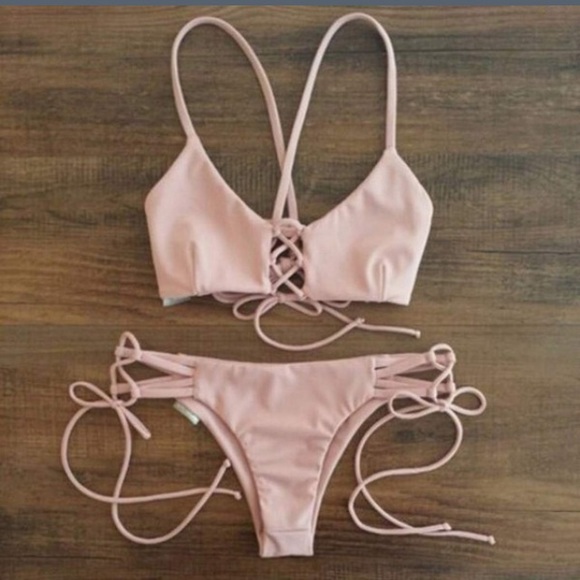 Spaghetti Strap Criss-Cross Lace-Up Bikini Set - Picture 2 of 3