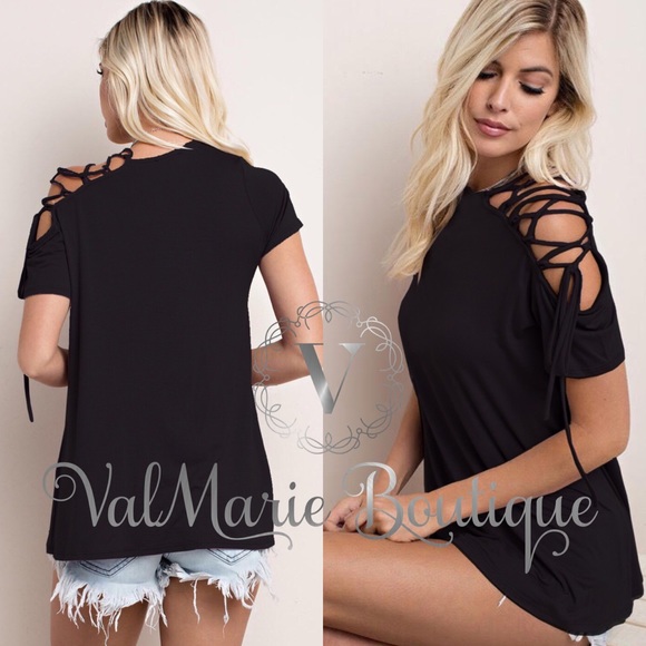 πSZ S LAST ONE- LACE UP COLD SHOULDER TOP - Picture 2 of 4