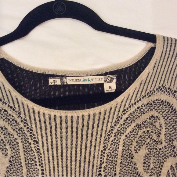 Chelsea and Violet - Picture 3 of 3