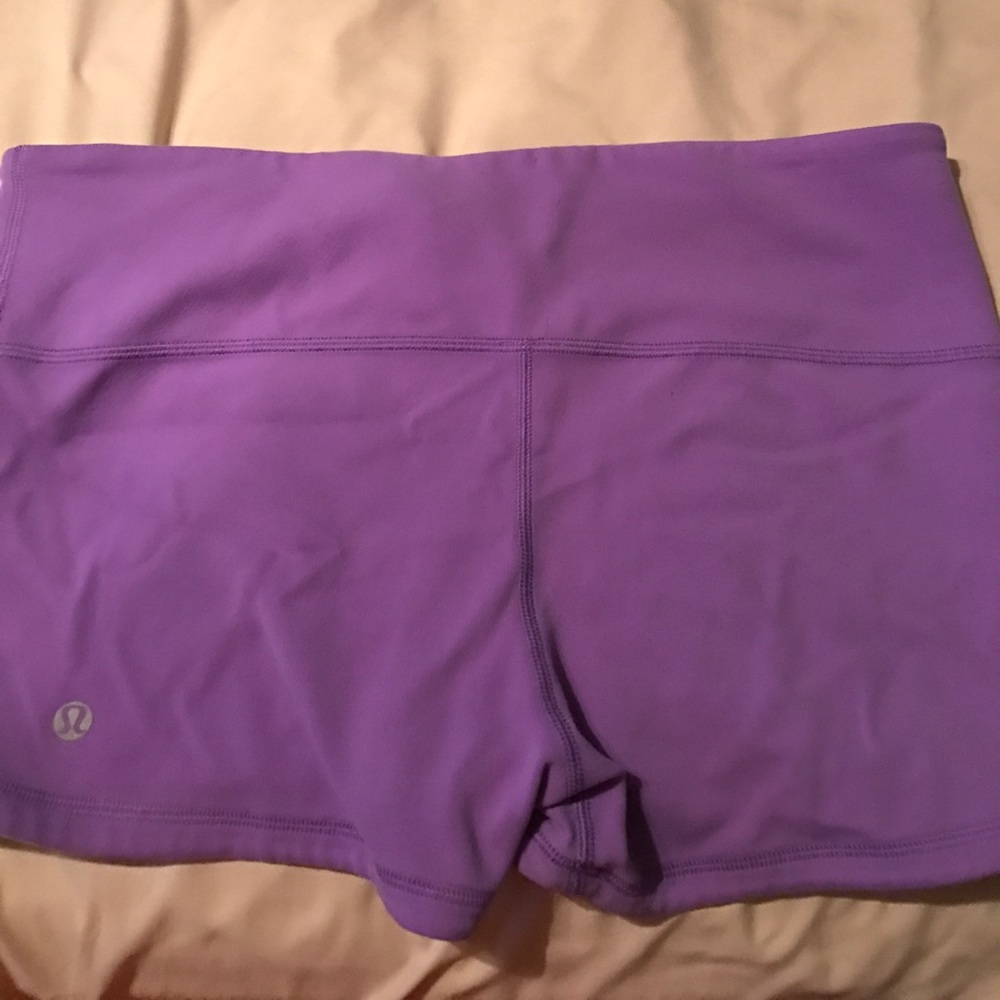 Lululemon reversible shorts!