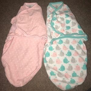 Two pack of swaddle me swaddles