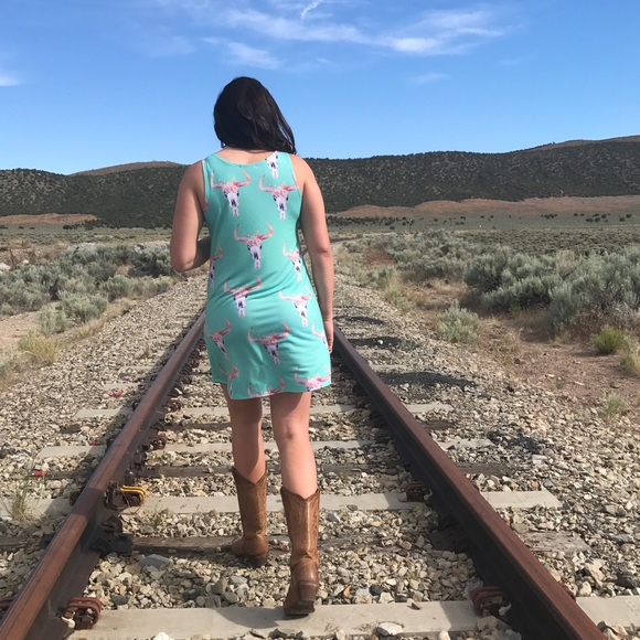 << Steer Skull Mint Boho Chic Country Dress >> - Picture 4 of 5