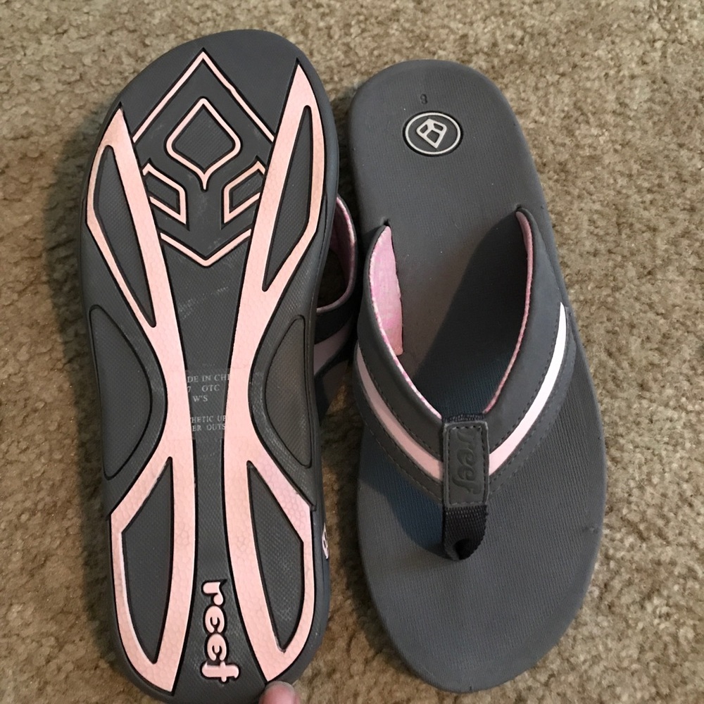 Womens Reef Sandals