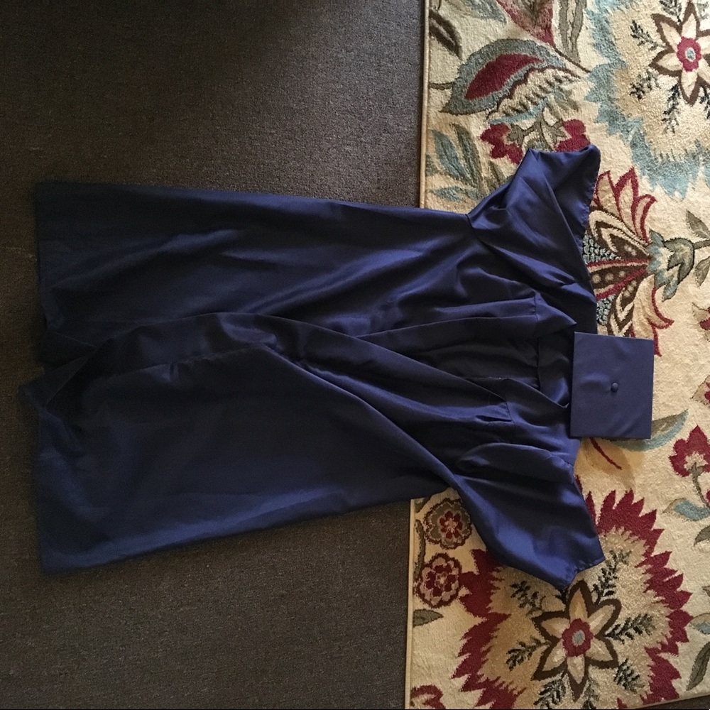 Navy Graduation cap & gown