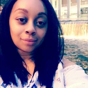 Meet your Posher, Jazmin