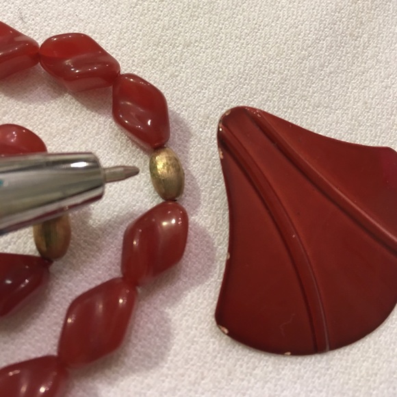 Vintage Brown Acrylic Bead Necklace & Earrings - Picture 6 of 16