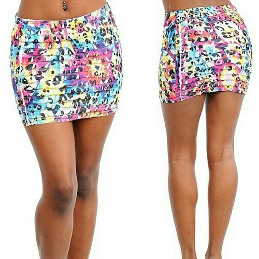 Sexy floral pleated wetseal mini skirt small