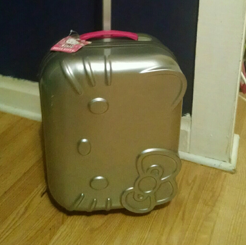 Hello Kitty suitcase