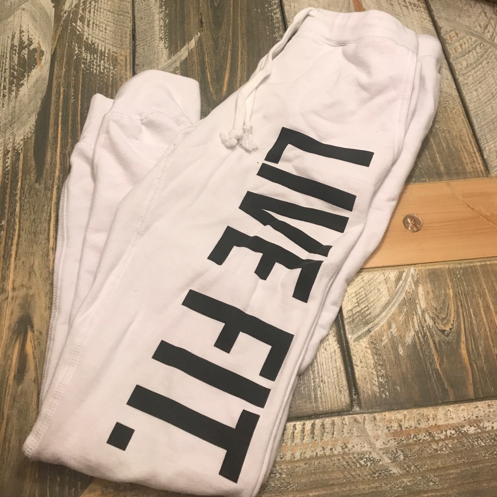 Live fit sweatpants