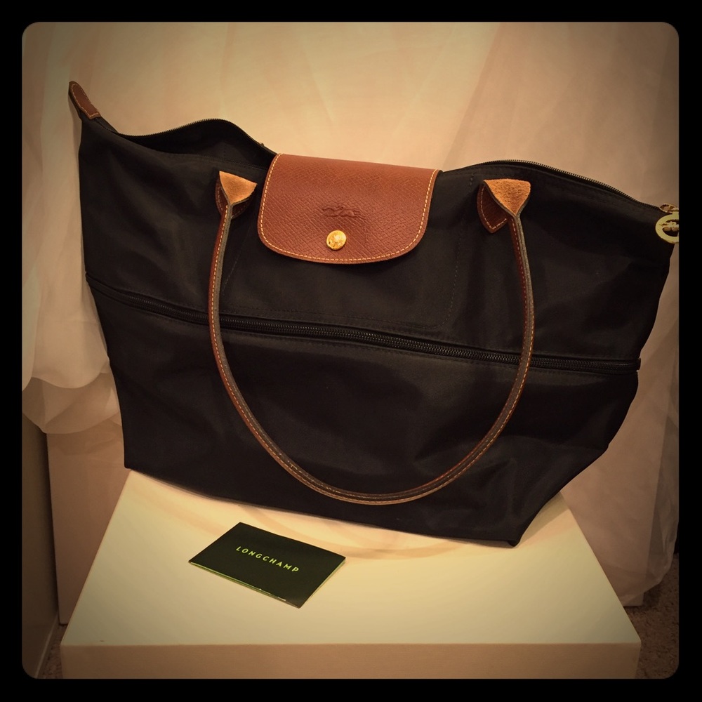 Longchamp Le Pliage Expandable Black