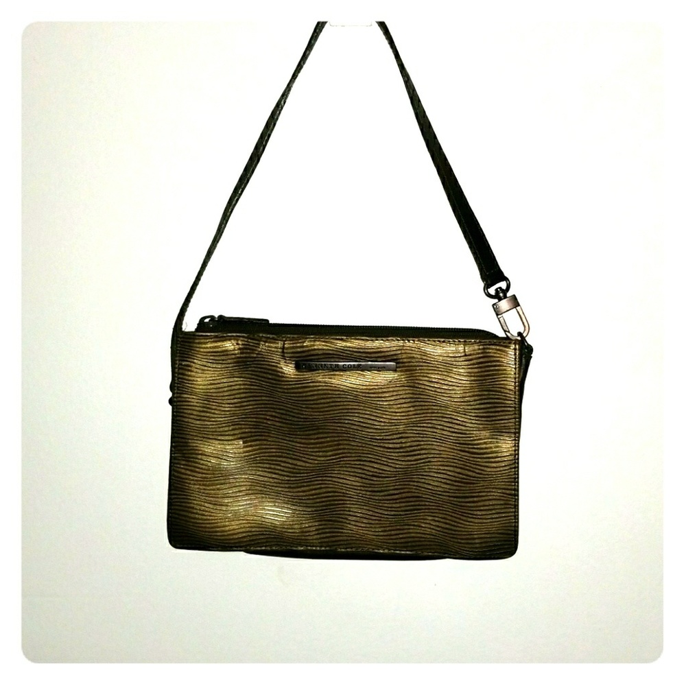 Kenneth Cole army green small purse, excellent us