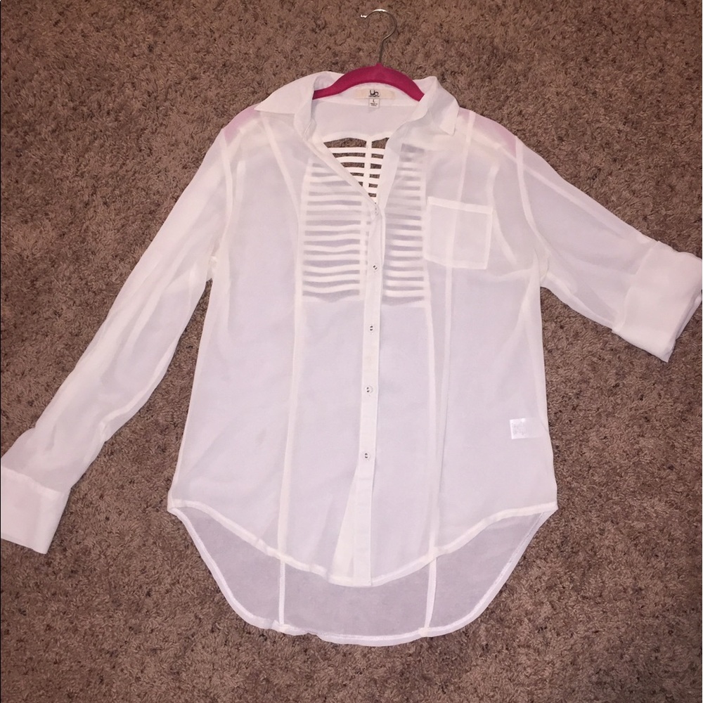 YA Los Angeles button up blouse w/ detailed back