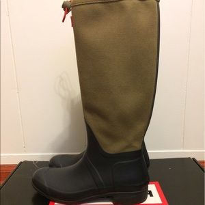 Hunter canvas boots