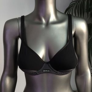 BERLEI SF2 Medium Impact Underwire Sports Bra 30A