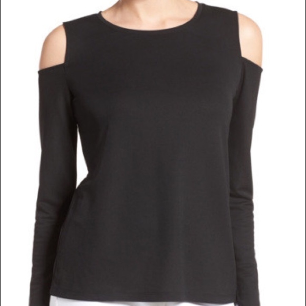 Cold shoulder top