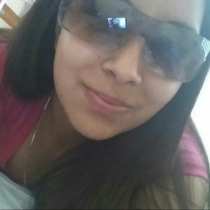 Meet your Posher, Abigail