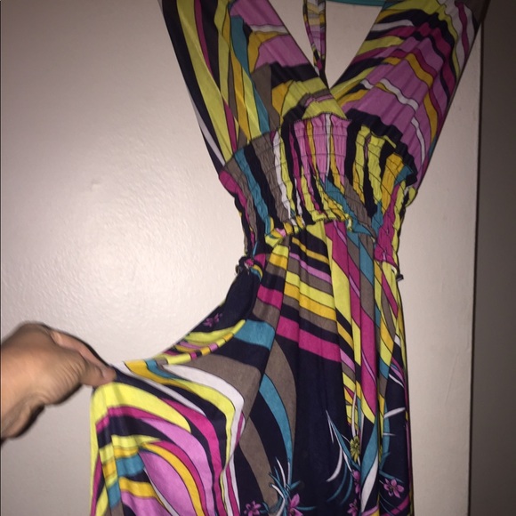 Dress - Picture 3 of 4