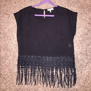 Lace fringe detailed crop top