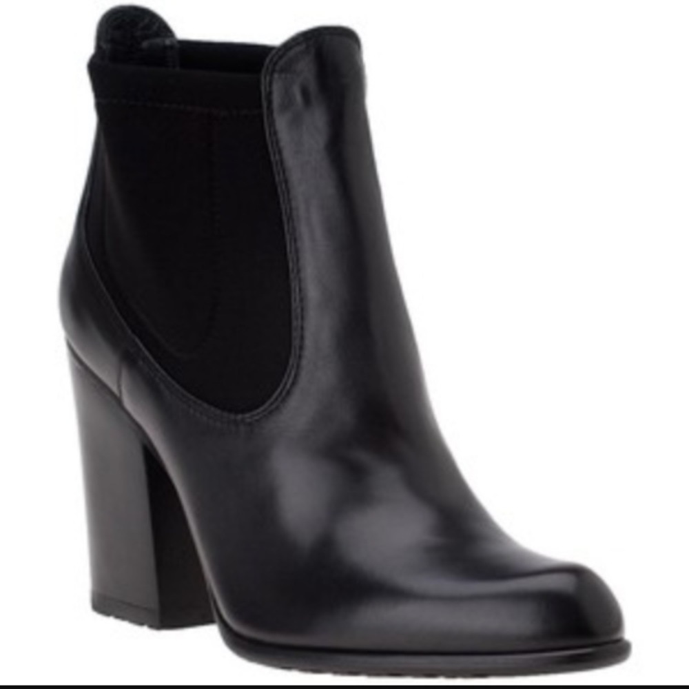 Stuart Weitzman heeled ankle boots
