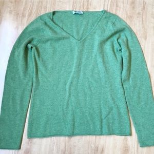 100% Cashmere sweater!