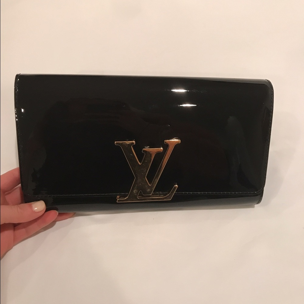 Louis vuitton patent leather clutch