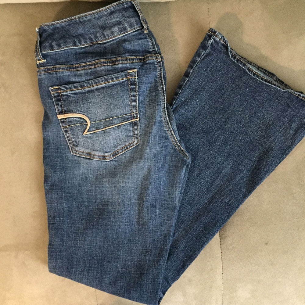 American Eagle artist jeans