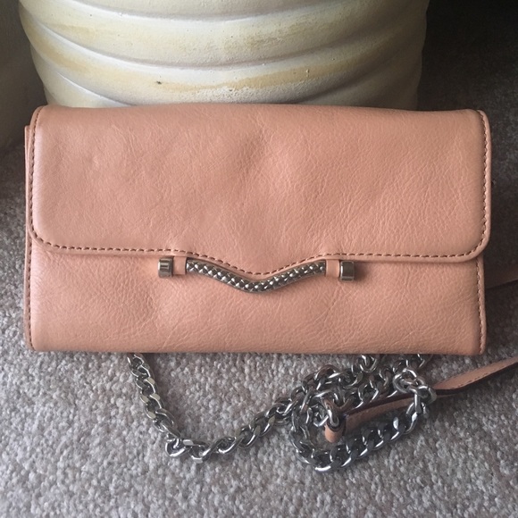 ❌❌SOLD❌❌Rebecca Minkoff Wallet on a Chain - Picture 2 of 8