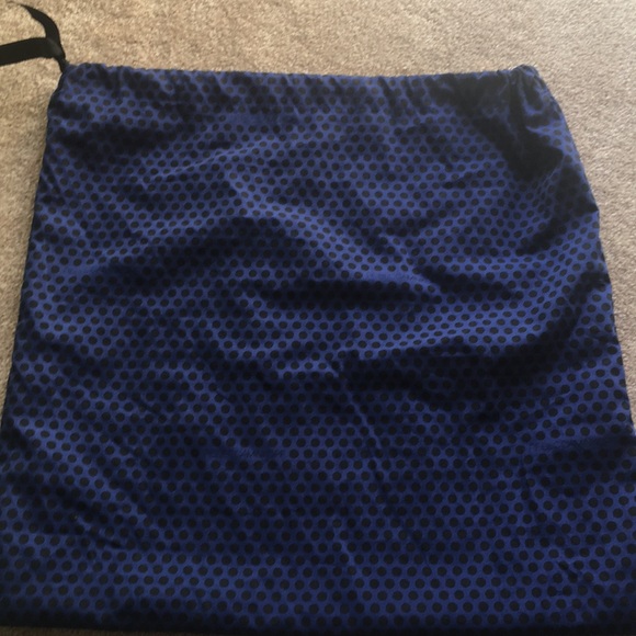 ❌❌SOLD❌❌Rebecca Minkoff Wallet on a Chain - Picture 8 of 8