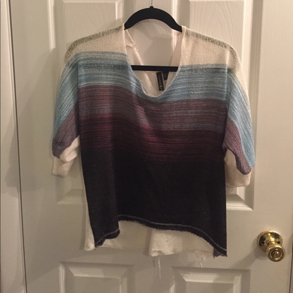 Full tilt 97% polyester top