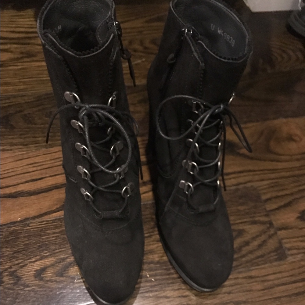 Stuart weitzman heels