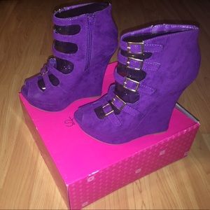 Purple Suede Peep Toe Strappy Platformed Wedges
