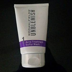 Meet your Posher, Miss