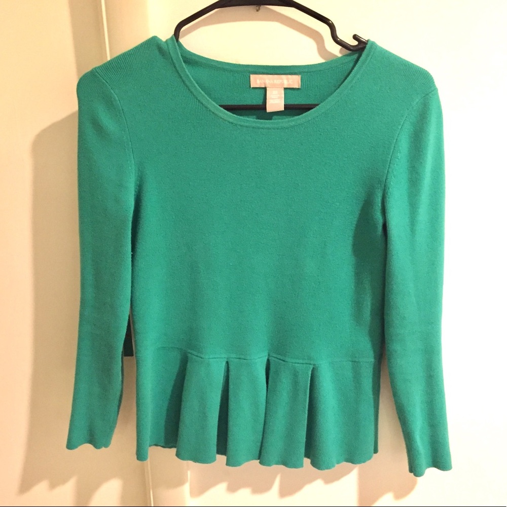 🍉Green Cotton Peplum Top. So Soft!