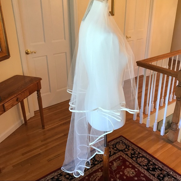 Mikaella Ivory two tier veil. main image 4