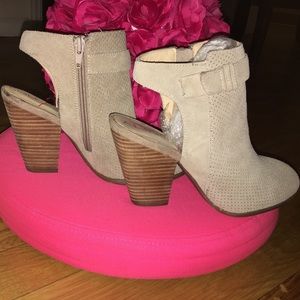 Taupe Heel Cut-Out Ankle Bootie