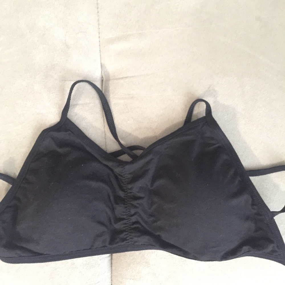 Black strappy bralette