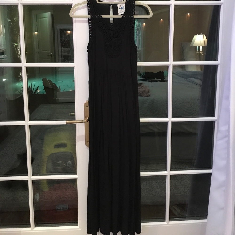 Black Anthro Maxi