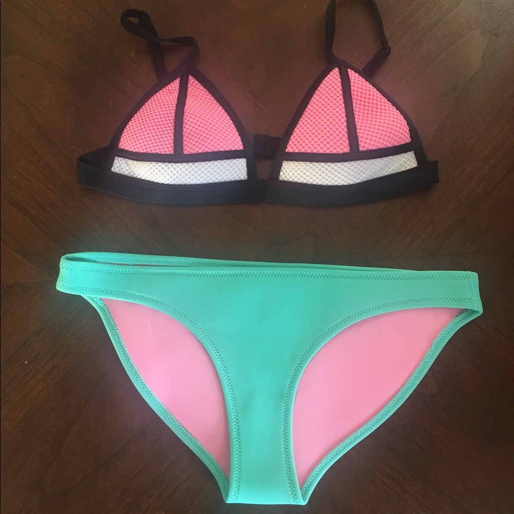 Triangl Bikini
