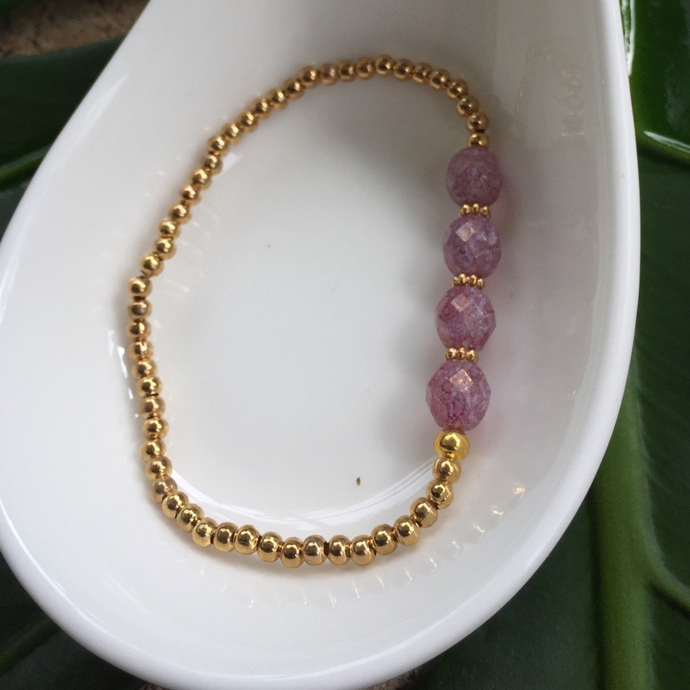 🆕 Dainty handmade boho bracelet